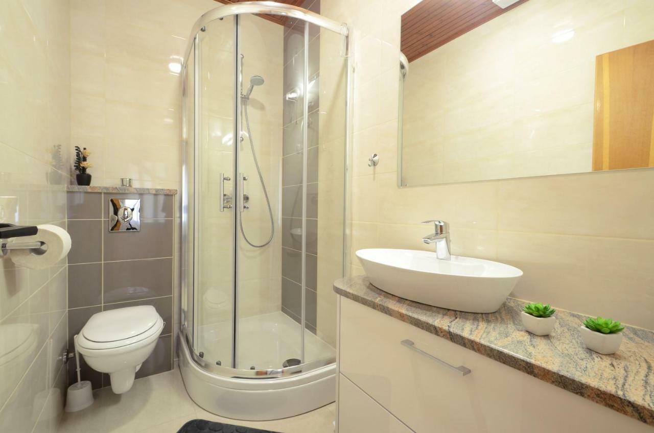 Apartment Jakov Grscica Прізба Екстер'єр фото