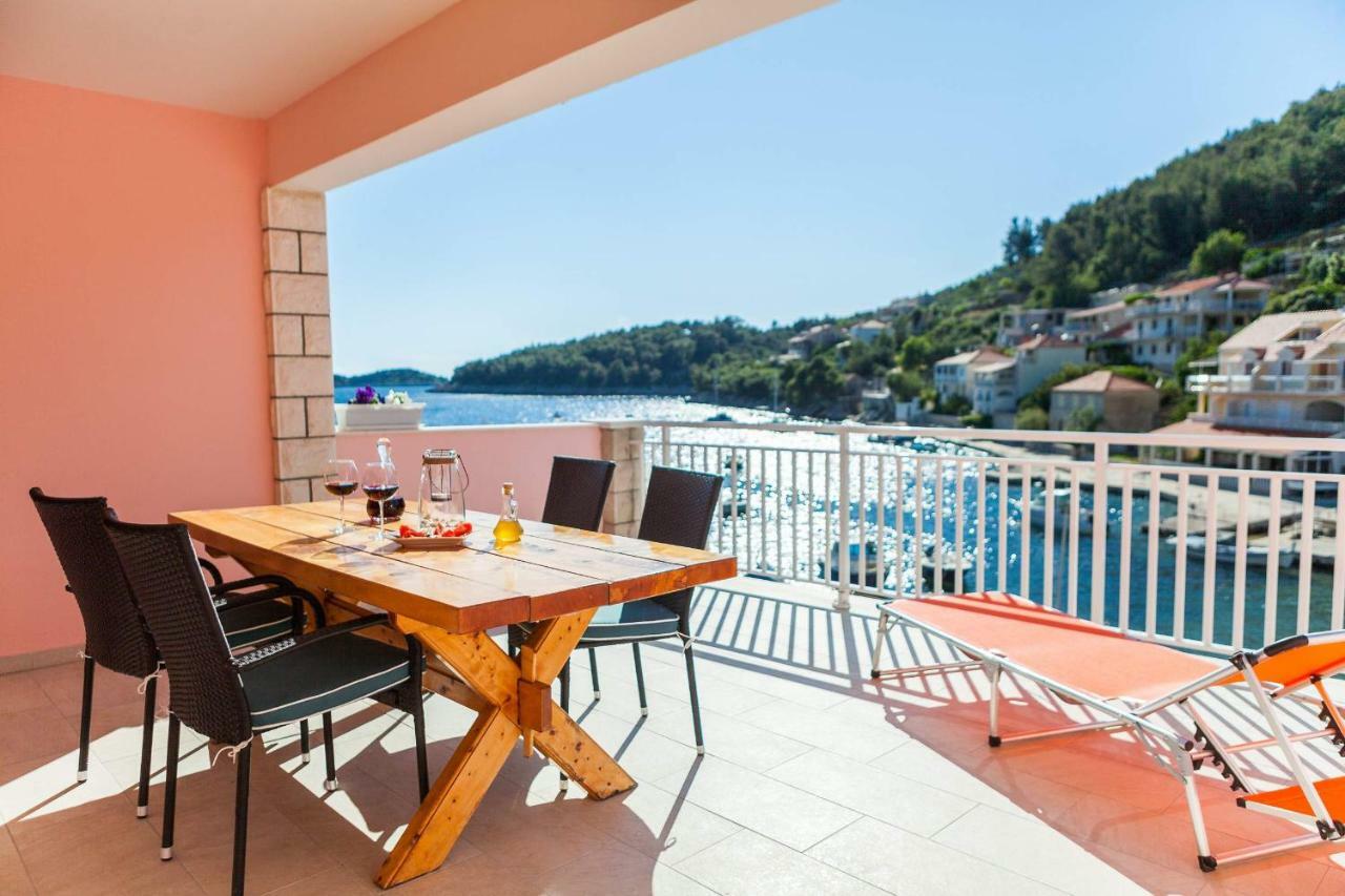 Apartment Jakov Grscica Прізба Екстер'єр фото
